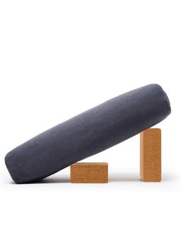 Image of 枕+磚